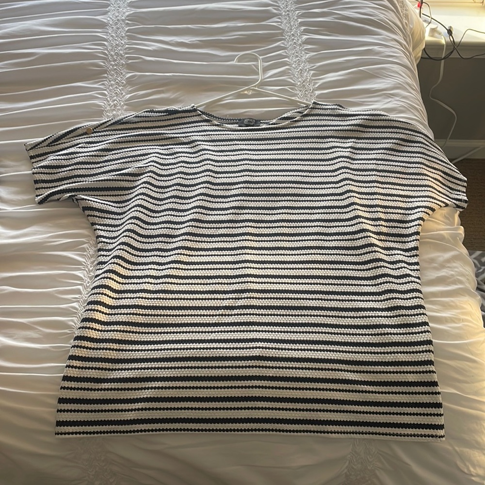 Jones New York Short Sleeve Dress Shirt